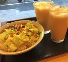 Freshly Ground Soy Milk