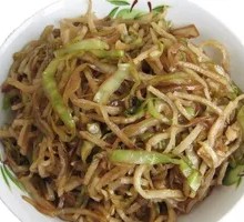 Old Grandma's Stir-Fried Noodles