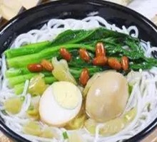 Braised Egg Noodles