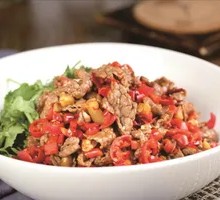 Stir-Fried Beef with Yellow Onion