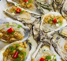 Steamed Oysters with Garlic and Vermicelli