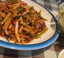 Fish-Flavored Shredded Pork