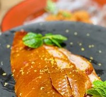 Osmanthus-Flavored Roast Duck