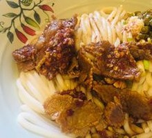 Spicy Beef Noodles (Dry Tossed)