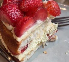 Coconut Strawberry Cake