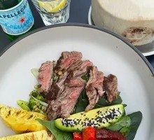 Pan-Seared Beef with Nuts and Rice Bowl