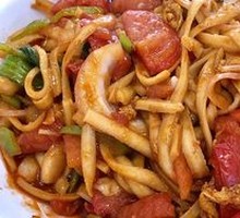 Egg Stir-Fried Knife-Sliced Noodles