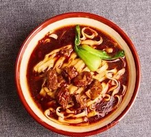 Sauce-Flavored Beef Noodles