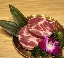 Black Pepper Beef Tenderloin