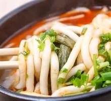 Sour Cabbage Potato Noodles