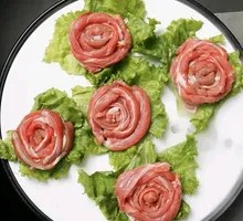 Rose-flavored Lamb Shank