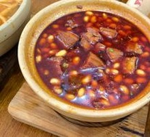 Braised Pork Belly in Clay Pot