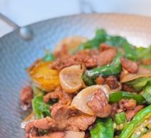 Black Pork Stir-Fried with Chili