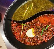 Yin-Yang Sour Cabbage Hot Pot