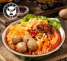 Braised Meatballs in Snail Noodles