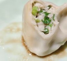Braised Fish and Chives Dumplings