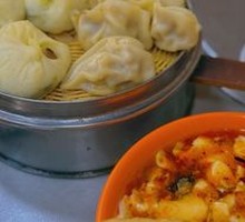 Soup-filled Steamed Buns