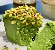 Pistachio Basque Cheesecake