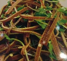 Fiddlehead Fern with Black Tofu Threads