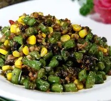 Minced Pork with Green Beans and Preserved Vegetable