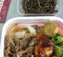 Golden Award Dongpo Pork Rice