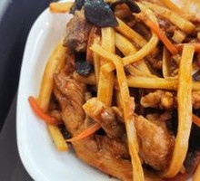 Fish-Flavored Shredded Pork