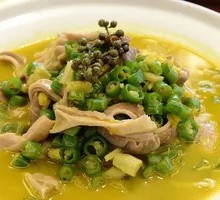 Stewed Pig's Tripe with Green Pepper