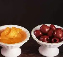 Hawthorn Canned Fruit
