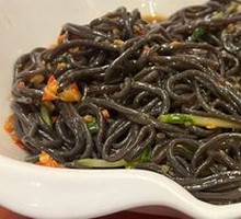 Fiddlehead Fern with Black Tofu Threads