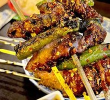 Flavorful Roasted Pig Intestine
