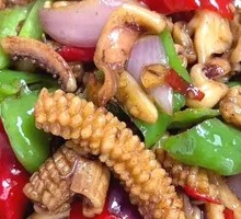 Spicy Stir-Fried Fresh Squid
