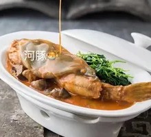Braised Yangzhong River Pufferfish