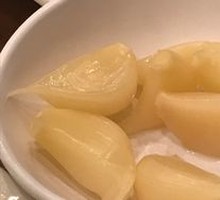 Sweet Pickled Garlic