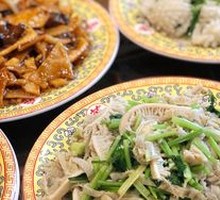 Stir-fried Scallion with Fish Balls