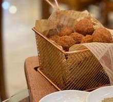Crispy Fried Meatballs