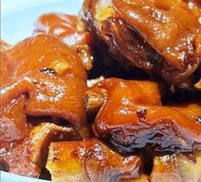 Braised Pork Trotter in Secret Sauce