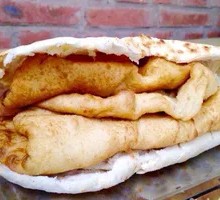 Braised Pork with Fried Flatbread