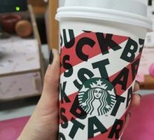 Pomegranate Matcha Latte