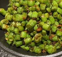 Olive Vegetable Stir-fried with Green Beans