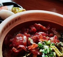 Preserved Pork with Bamboo Shoots Claypot Rice