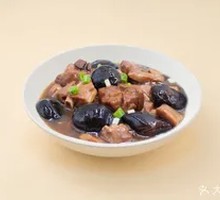 Braised Chicken with Mushrooms