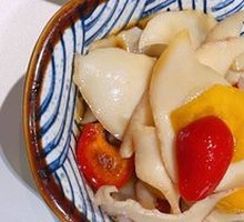 Deep-sea conch slices