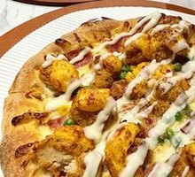 Salted Egg Yolk Flowing Crust Roll