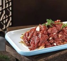 Hand-Cut Fresh Beef
