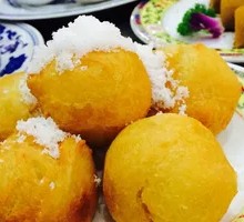 Cream Doughnut