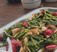 Cold-mixed radish