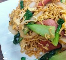 Stir-Fried Instant Noodles