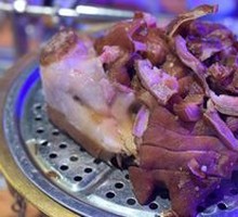 Steam-Steamed Lamb Head with Sauce