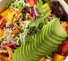 Avocado and Shrimp Salad