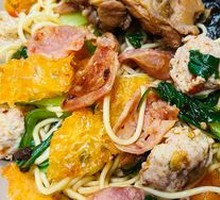 Signature Braised Pork Noodles